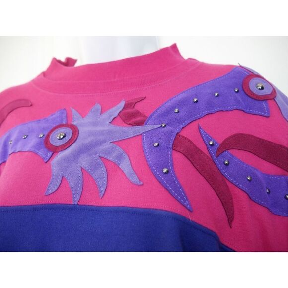 VINTAGE | Red Bandana Studio Patched Pink & Purple Sweatshirt Size Large - Picture 3 of 11